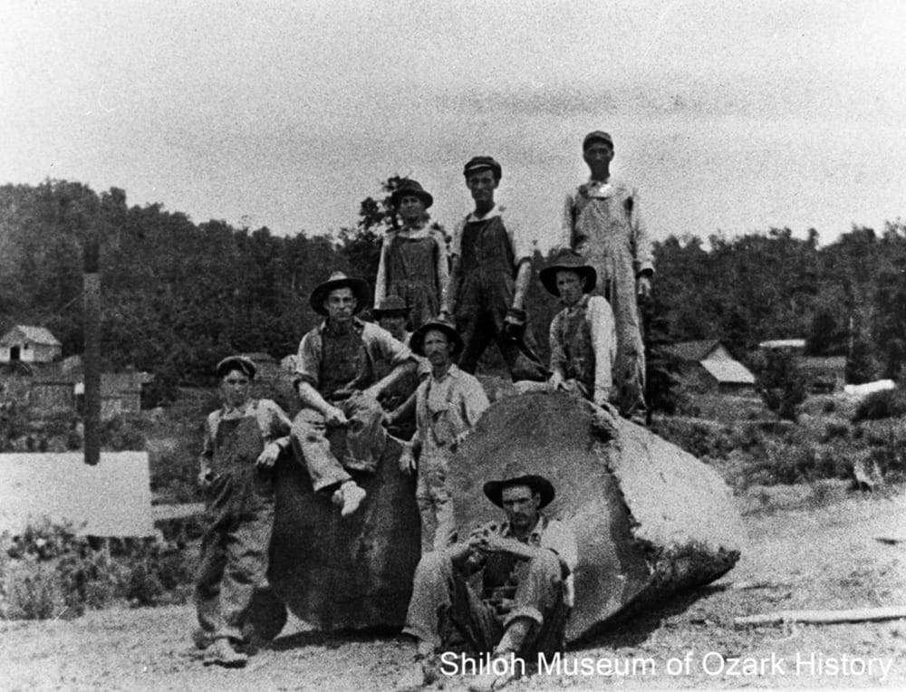 Albright sawmill workers, Red Star (Madison County, Arkansas), 1918-1920.