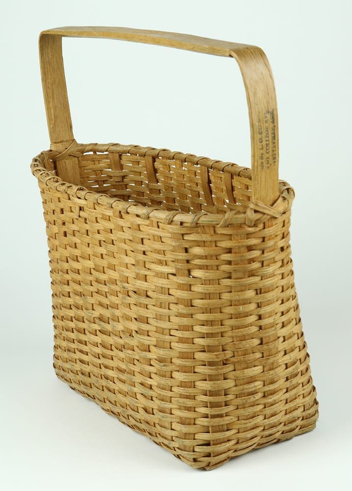 Gibson oak basket