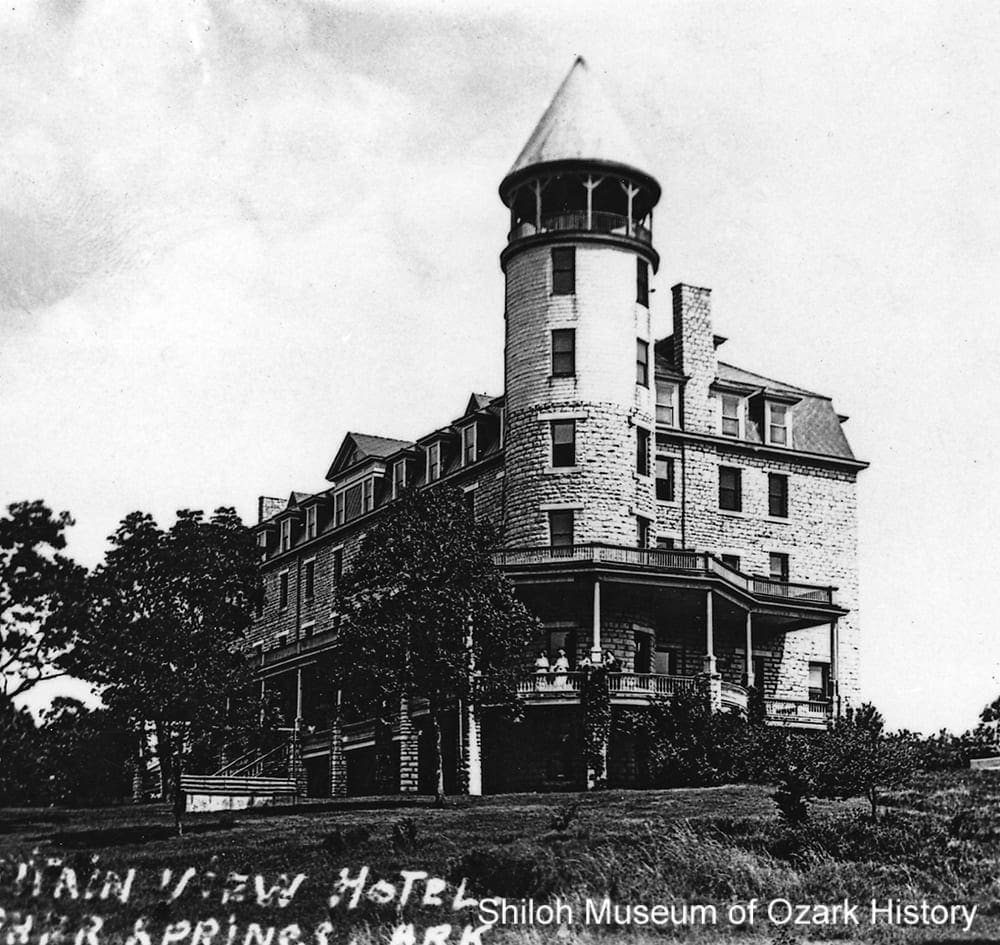 Mountain View Hotel (formerly the Kihlberg Hotel), Sulphur Springs, Arkansas, mid 1910s.