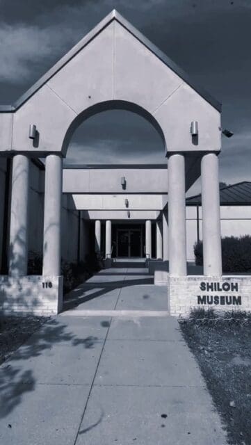 🦇 🎃 Happy Halloween! Come visit us ... if you dare! 👀
#Halloween #ArkansasOzarks #OzarkHistory