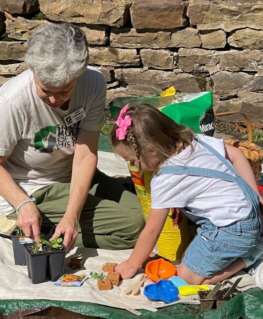 Plowing, planting, and plenty of smiles! 👩‍🌾🌻

Our first-ever Little Historians was a hit! We read, we grew, and we planted. If you missed out, don't worry. The fun continues in May!

🗓 SAVE THE DATE: Monday, May 11 
🐄 THEME: "Cows, Milk, and Butter"
⏰ TIME: 10:00 AM
📍 WHERE: Shiloh Museum of Ozark History

Your little ones (ages 4–6) will get to hear a story, see real museum artifacts, and learn how to milk our very own "Buttercup" the cow!

Tap the link in our bio for more details! 🔗

#ShilohMuseum #LittleHistorians #SpringdaleArkansas #NWAFamily